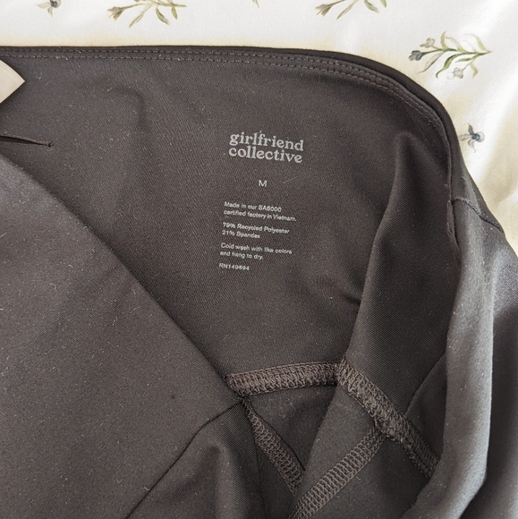 Girlfriend Collective Compressive High-Rise Leggings Black Size M NWOT - Picture 3 of 6